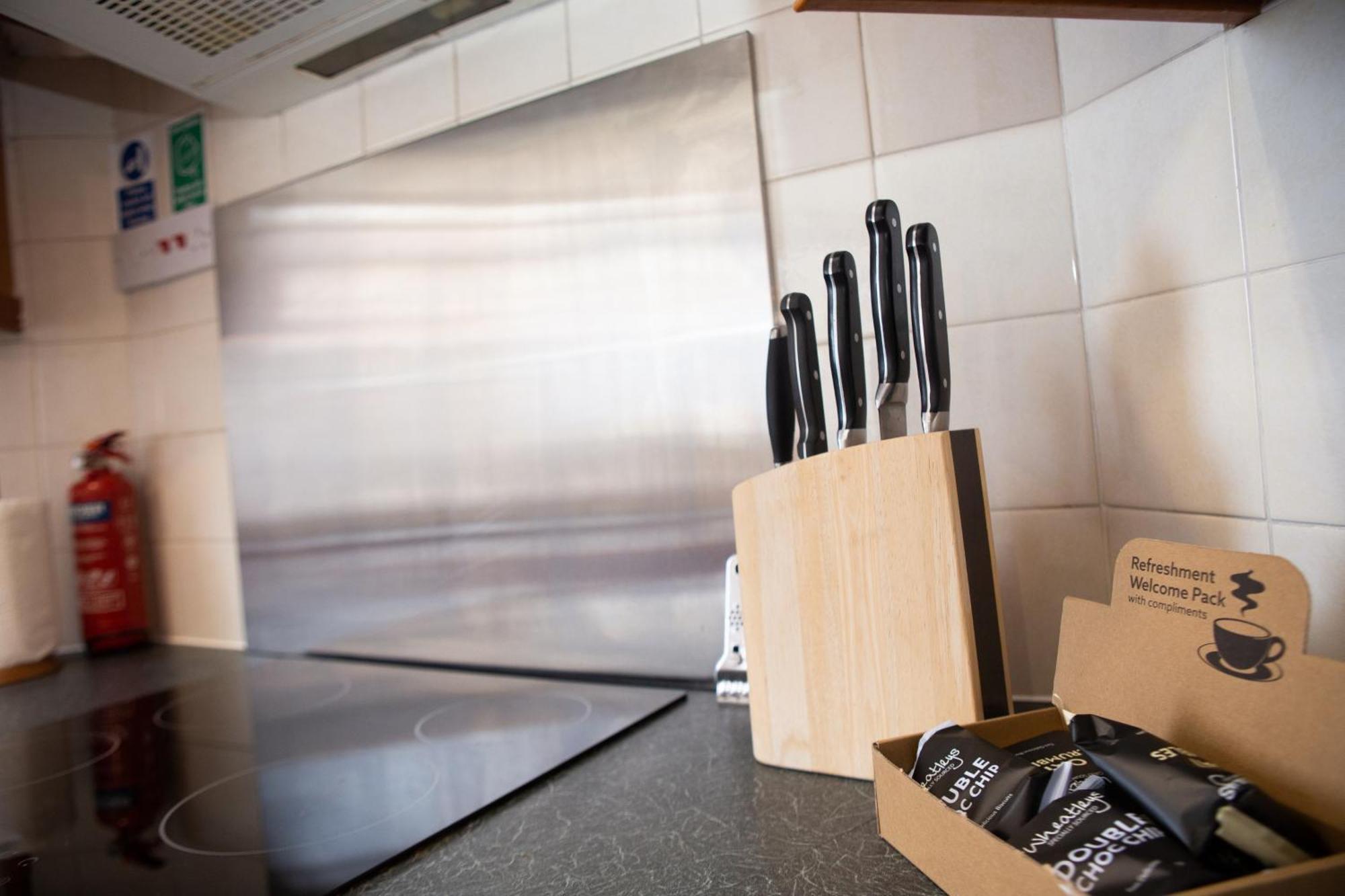 The Summit West End- Elegant Apartment With Free Parking In Prime Location Aberdeen Zewnętrze zdjęcie