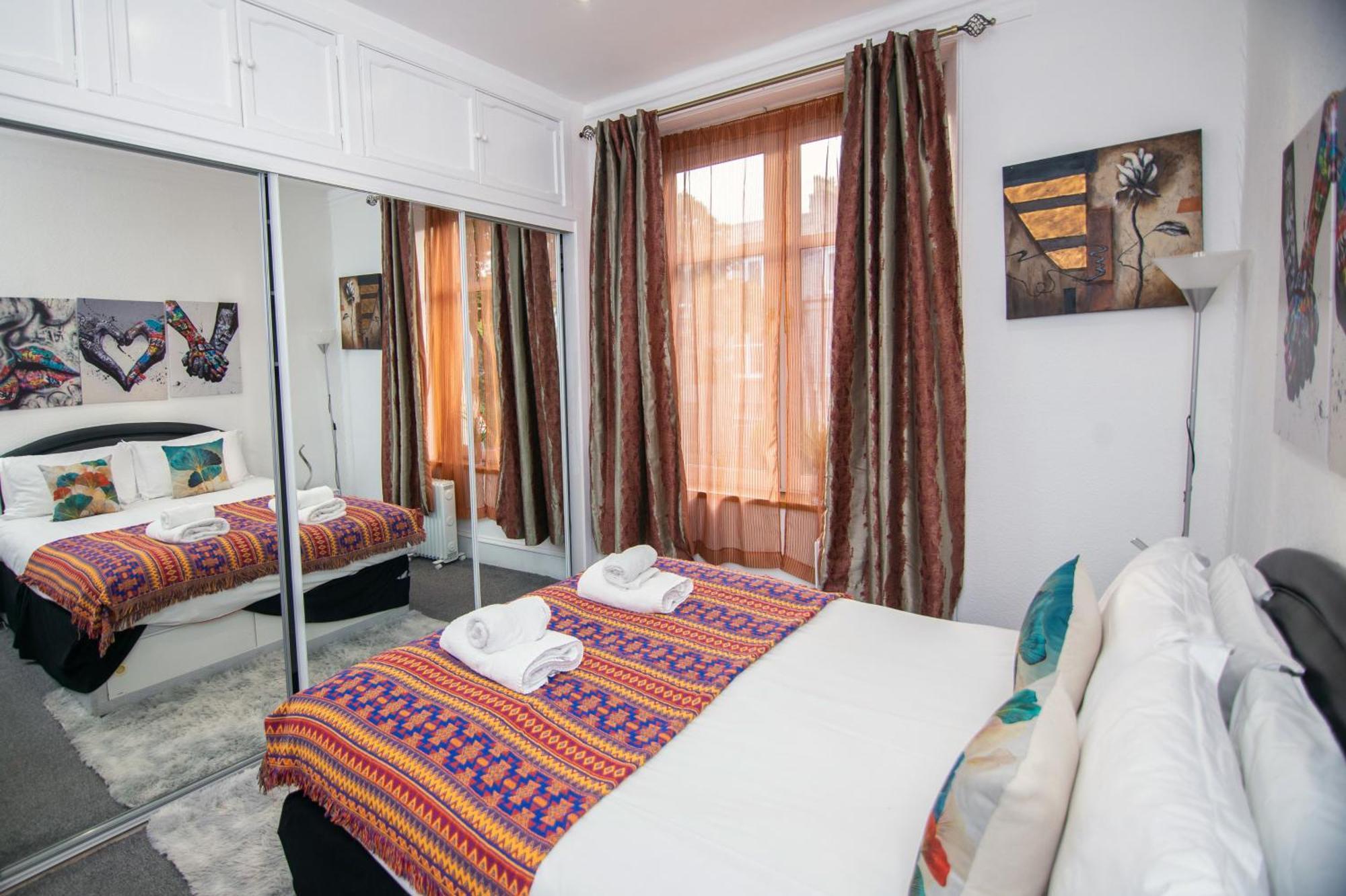 The Summit West End- Elegant Apartment With Free Parking In Prime Location Aberdeen Zewnętrze zdjęcie