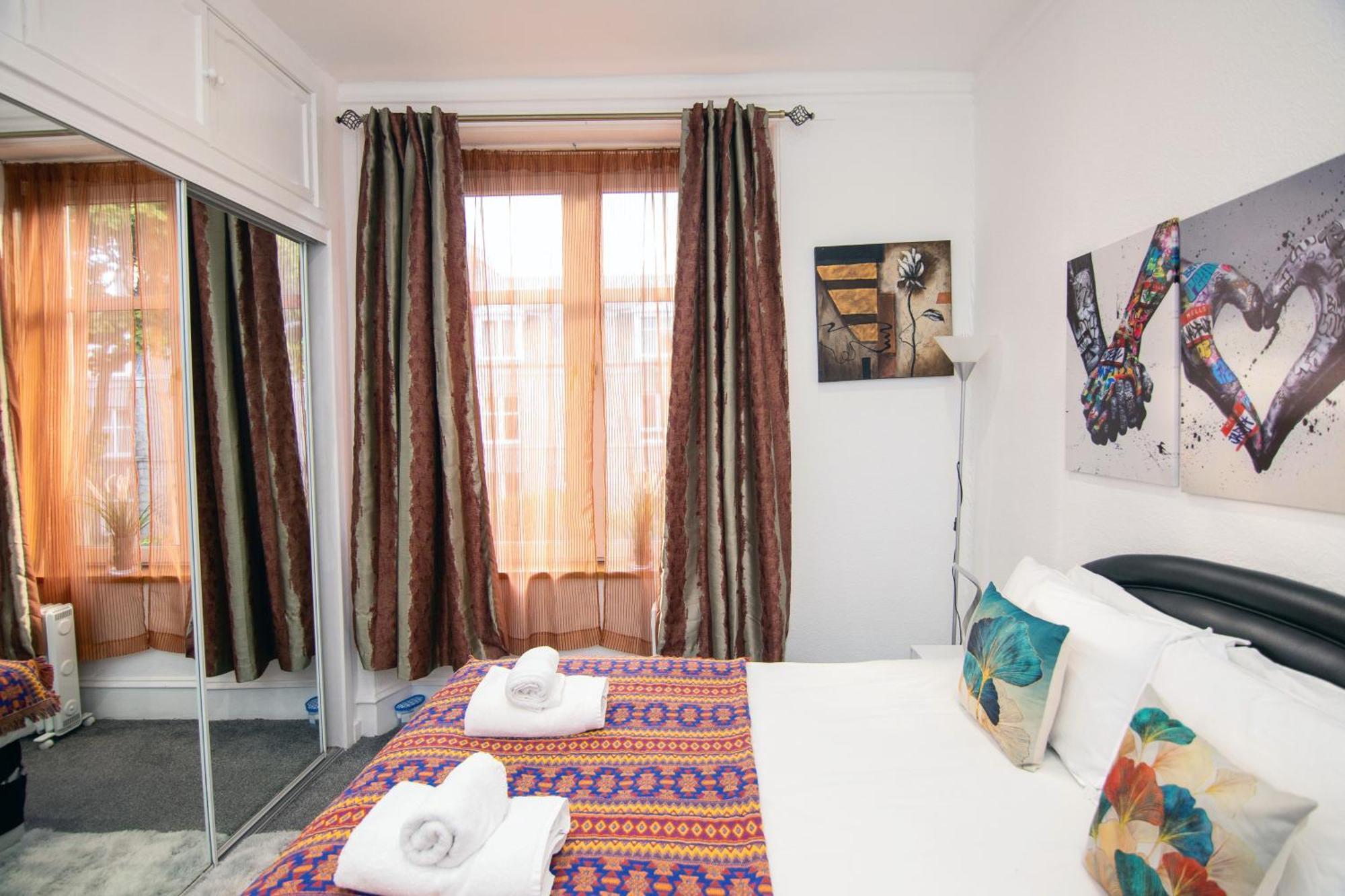 The Summit West End- Elegant Apartment With Free Parking In Prime Location Aberdeen Zewnętrze zdjęcie